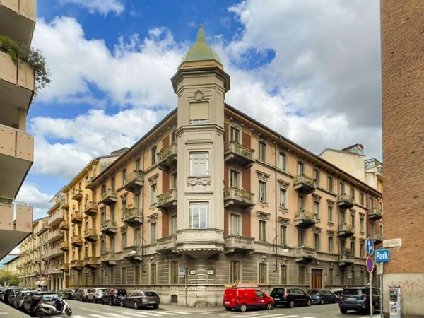 appartamento in affitto a Torino in zona Cit Turin