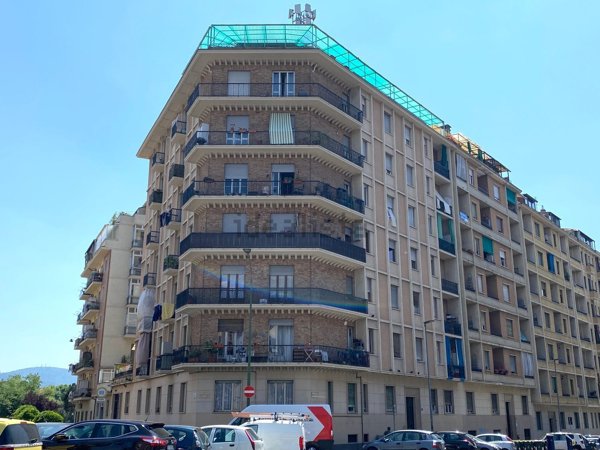 appartamento in affitto a Torino in zona Aurora