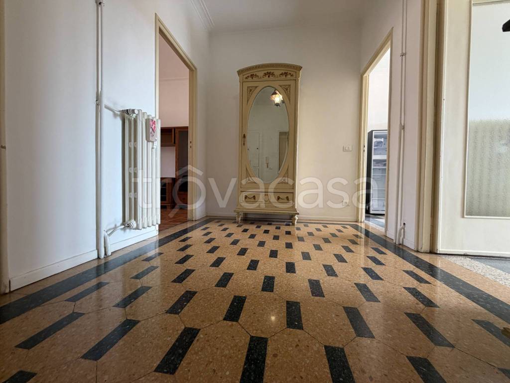 appartamento in affitto a Torino in zona Crocetta
