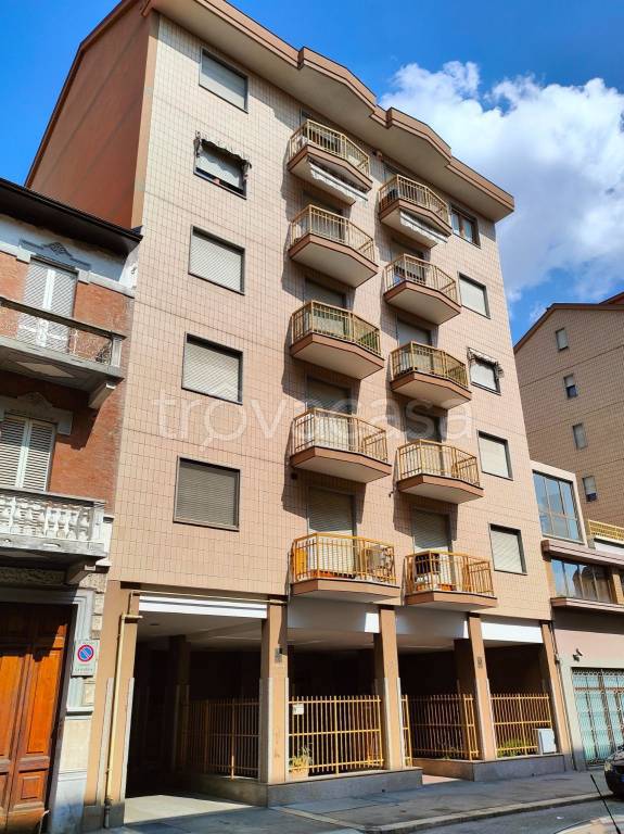 appartamento in affitto a Torino in zona Lingotto