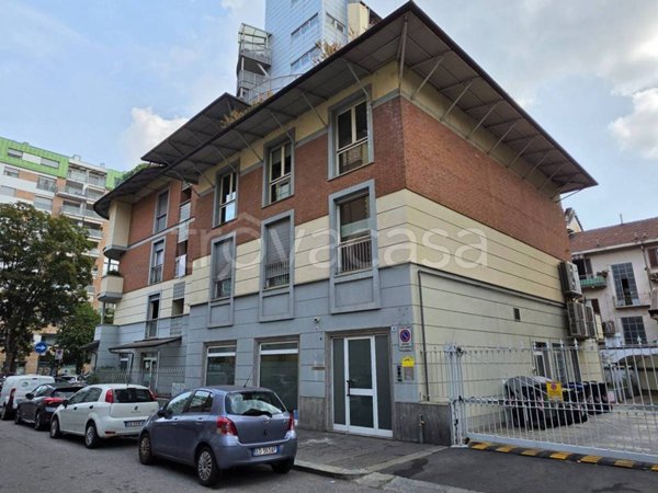 ufficio in affitto a Torino in zona Cenisia