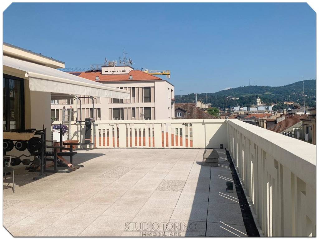 appartamento in affitto a Torino in zona Centro Storico