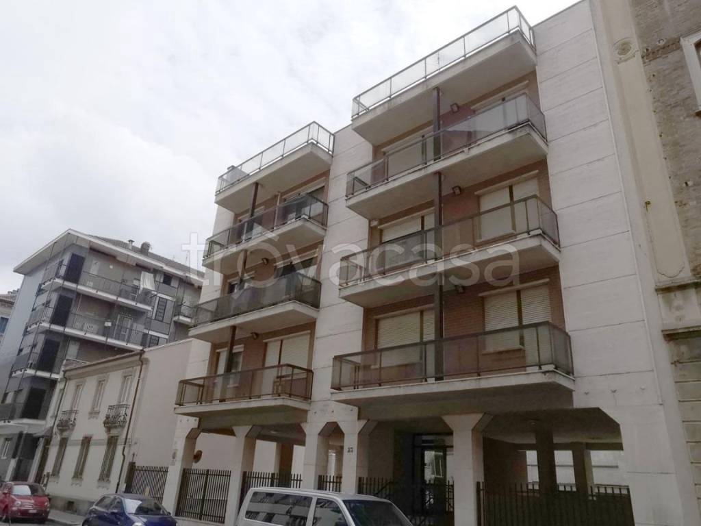 appartamento in affitto a Torino in zona Cit Turin