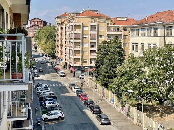 appartamento in affitto a Torino in zona Lingotto