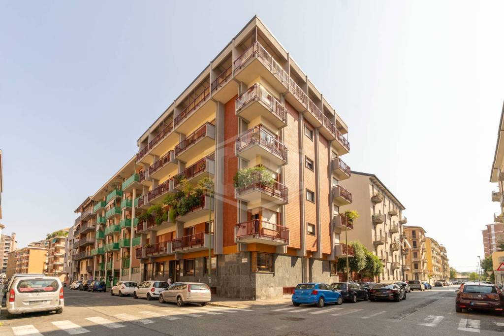 ufficio in affitto a Torino in zona Cenisia