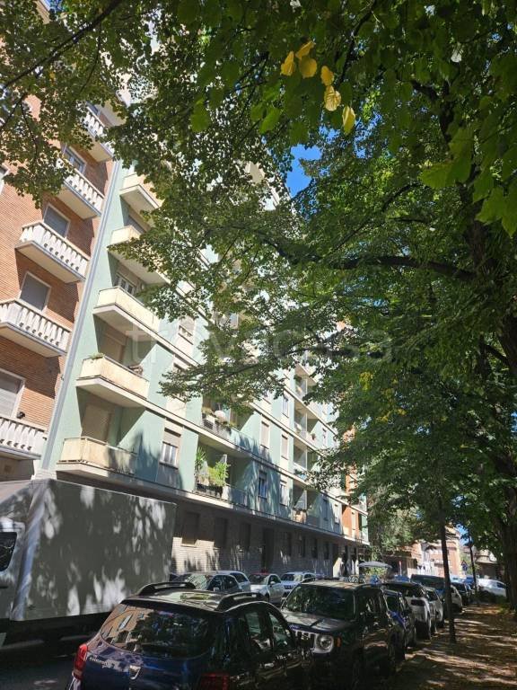 appartamento in affitto a Torino in zona Aurora