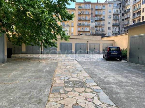box auto in affitto a Torino in zona Crocetta