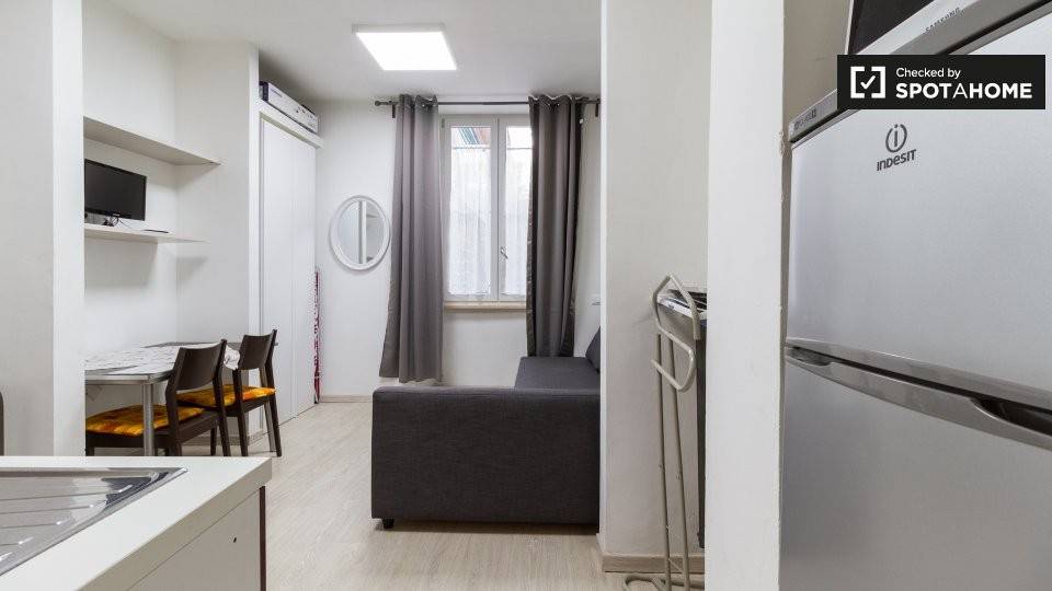 appartamento in affitto a Torino in zona Cit Turin