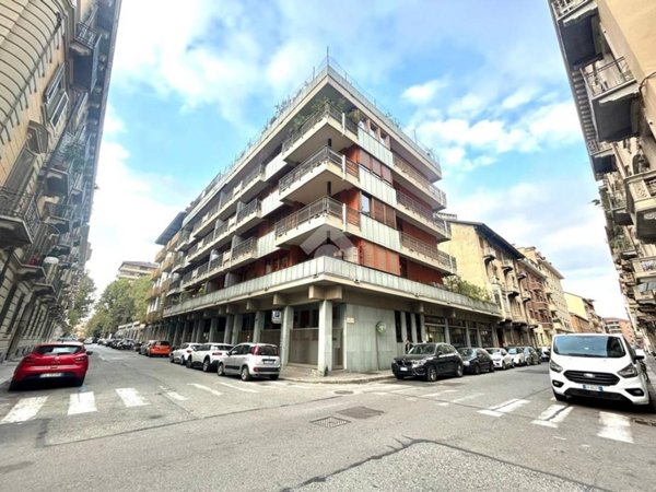 appartamento in affitto a Torino in zona Cit Turin