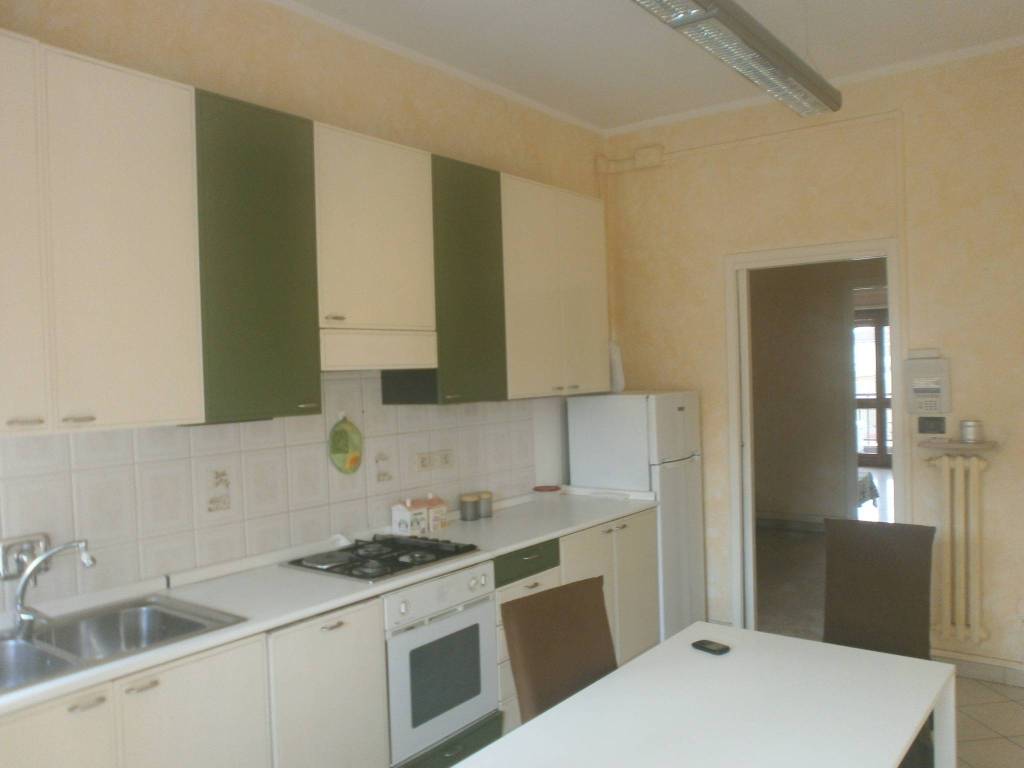 appartamento in affitto a Torino in zona Campidoglio