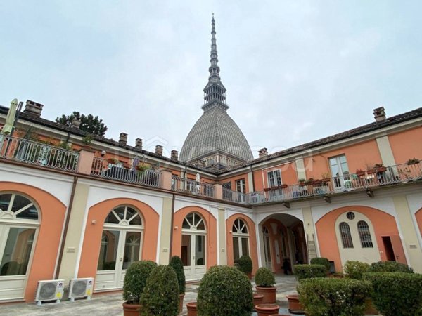appartamento in affitto a Torino in zona Centro Storico