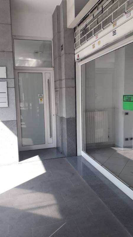 locale commerciale in affitto a Torino in zona Cenisia