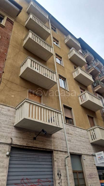 appartamento in affitto a Torino in zona Aurora