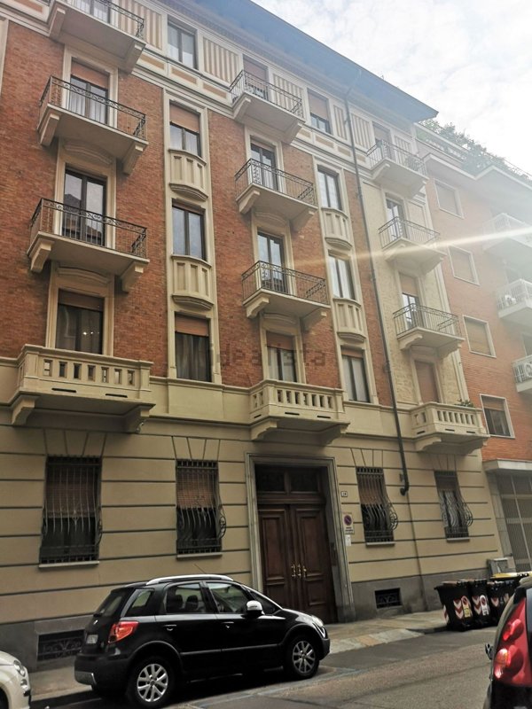 appartamento in affitto a Torino in zona Crocetta