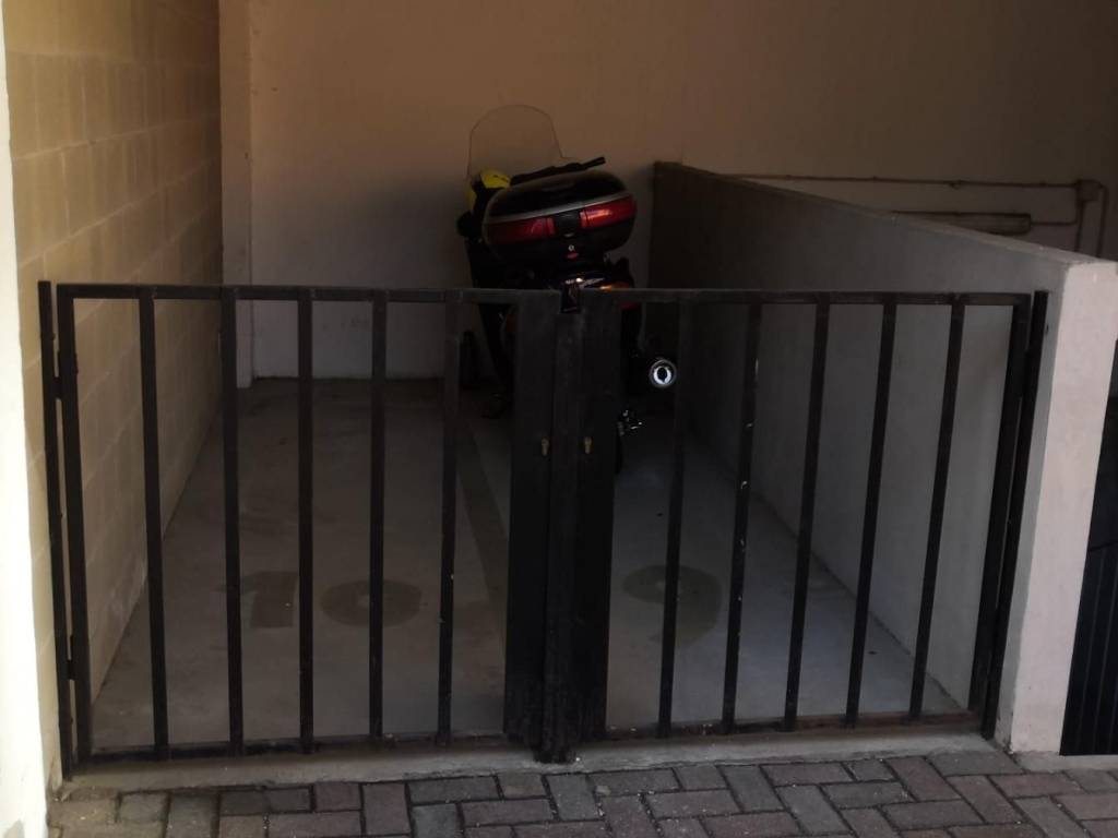 box auto in affitto a Torino in zona Santa Rita