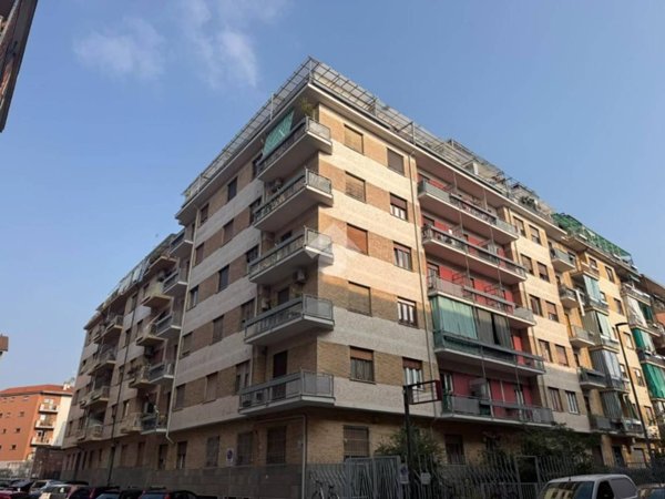 appartamento in affitto a Torino in zona Aurora