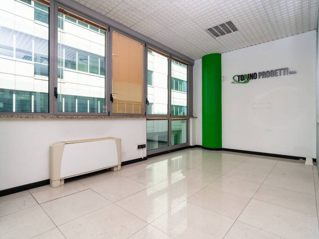 ufficio in affitto a Torino in zona Mirafiori Sud