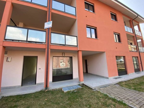 negozio in affitto a Torre Pellice