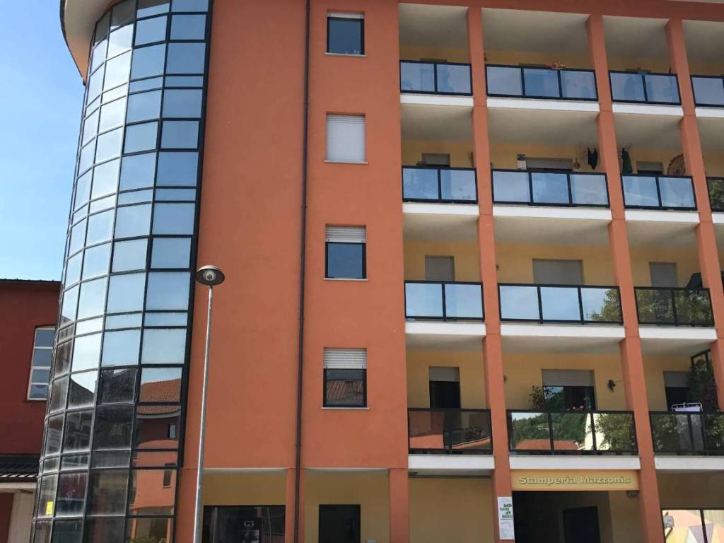 negozio in affitto a Torre Pellice