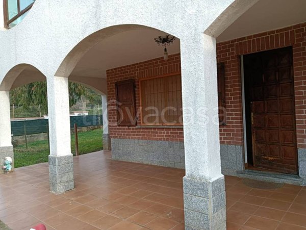 appartamento in affitto a Trana in zona Pianca