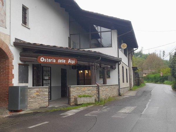 negozio in affitto a Trana
