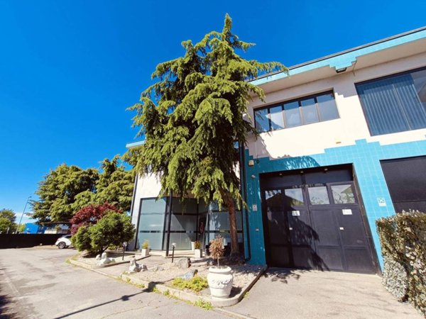 ufficio in affitto a Trofarello