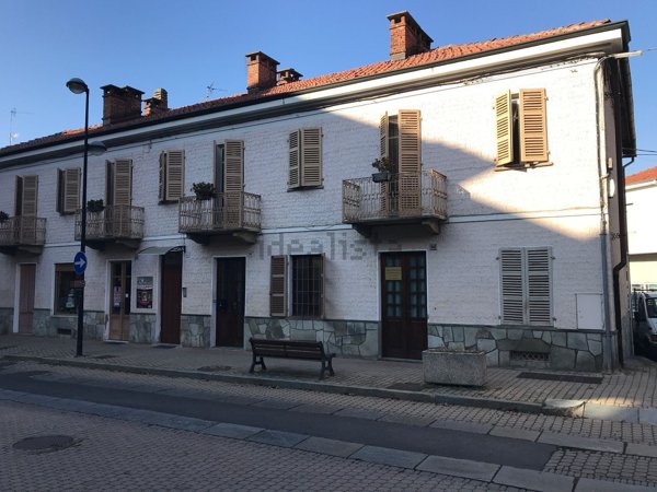 appartamento in affitto a Trofarello