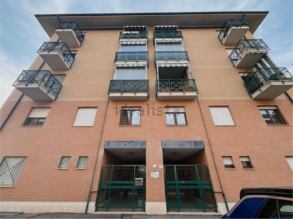 ufficio in affitto a Trofarello