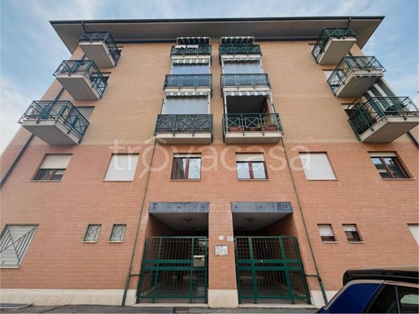 appartamento in affitto a Trofarello