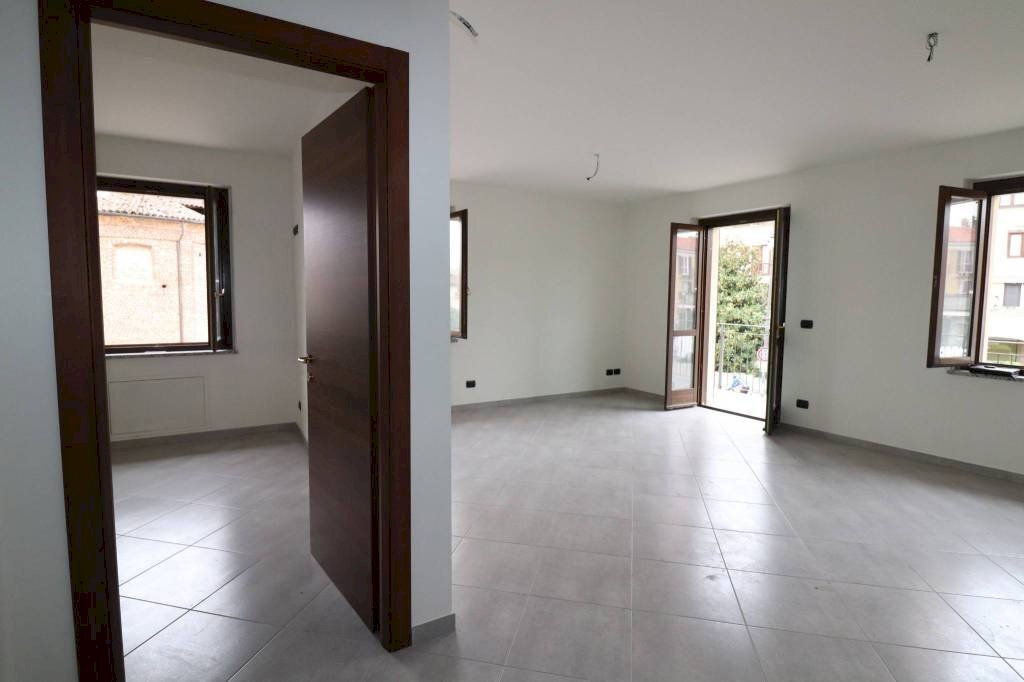 appartamento in affitto a Trofarello