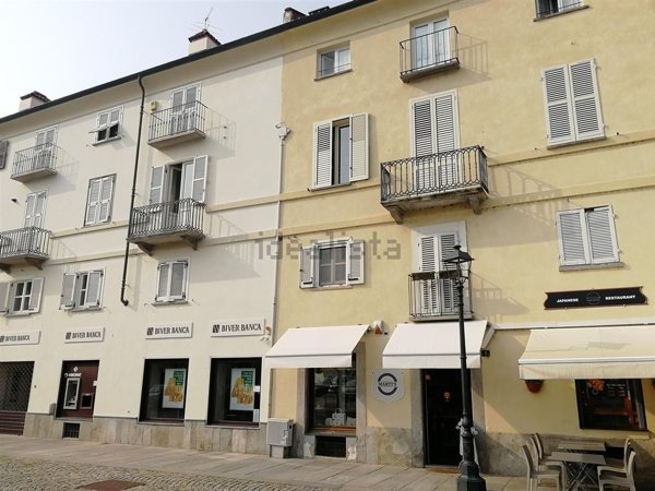 locale commerciale in affitto a Venaria Reale