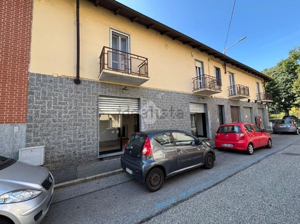 locale commerciale in affitto a Venaria Reale