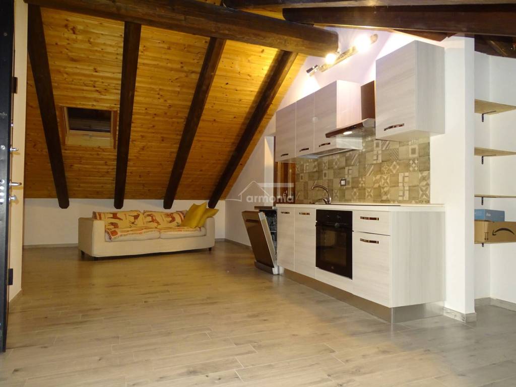 appartamento in affitto a Venaria Reale