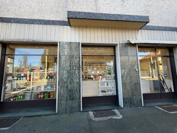 locale commerciale in affitto a Venaria Reale