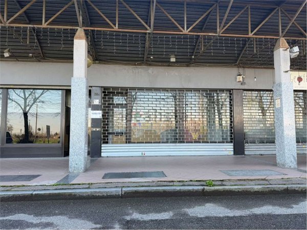 locale commerciale in affitto a Venaria Reale