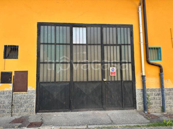 locale commerciale in affitto a Venaria Reale in zona Trucco
