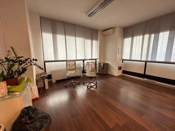 ufficio in affitto a Venaria Reale