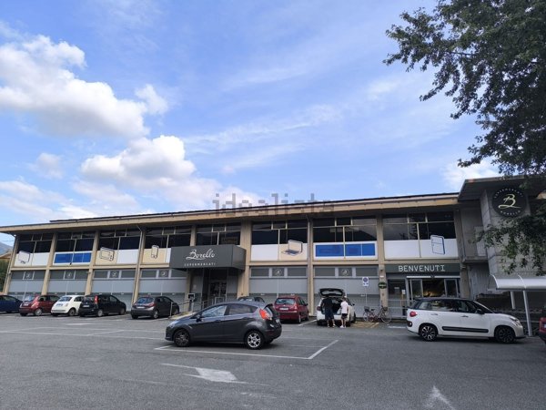 locale commerciale in affitto a Villar Dora