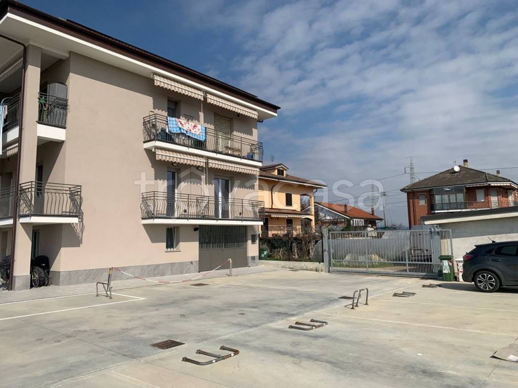 appartamento in affitto a Villastellone