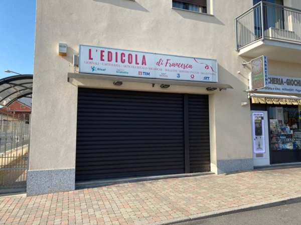 negozio in affitto a Vinovo in zona Garino