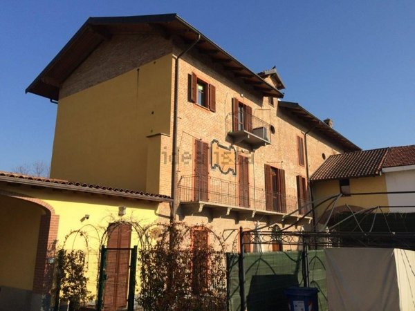appartamento in affitto a Vinovo in zona Tetti Rosa