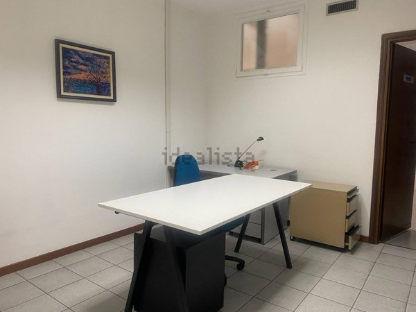 capannone in affitto a Vinovo