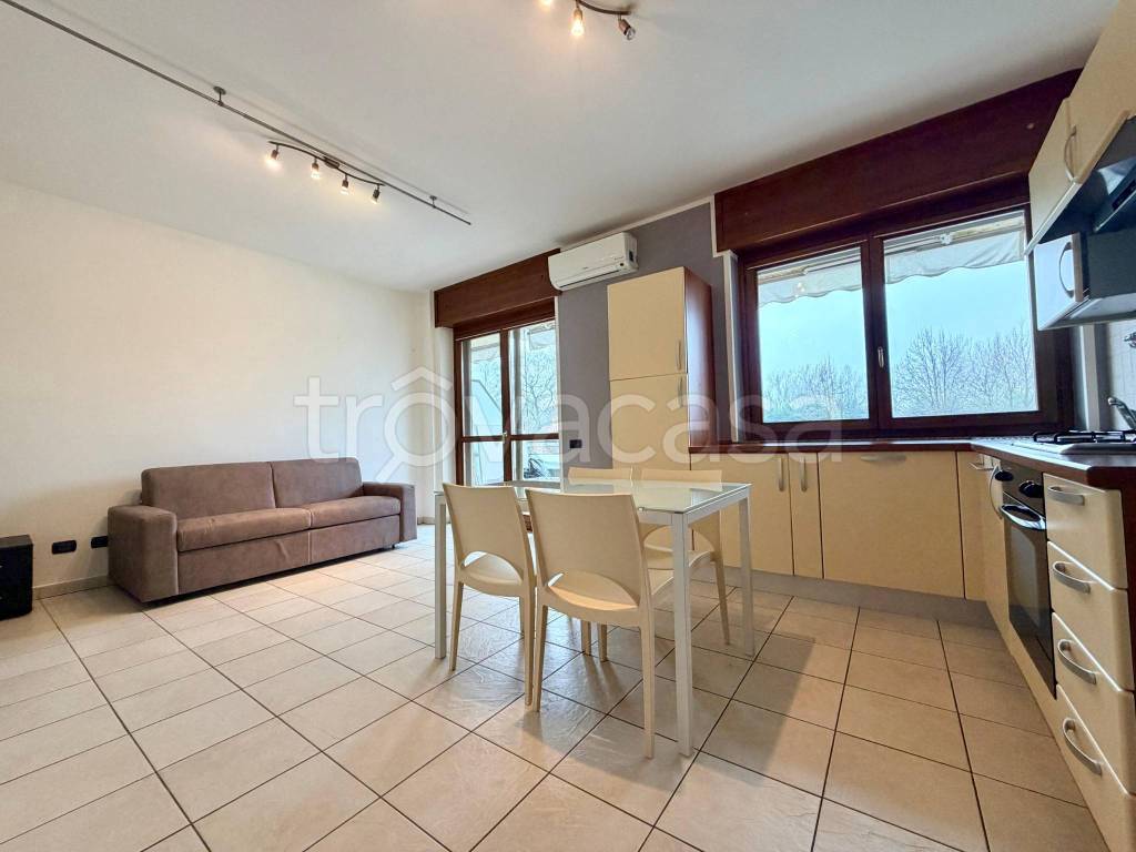 appartamento in affitto a Vinovo in zona Garino