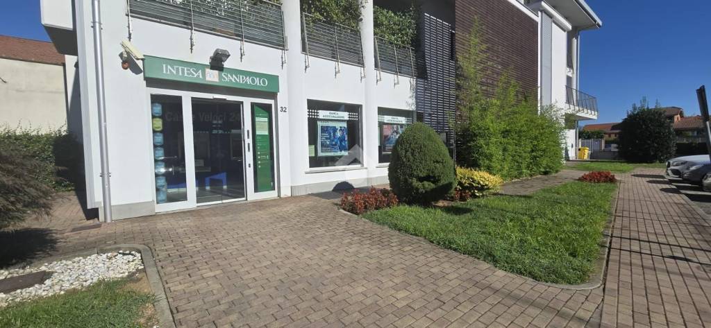 negozio in affitto a Volpiano