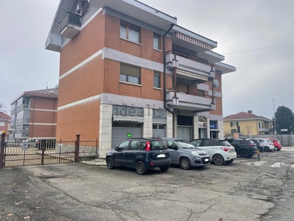 locale commerciale in affitto a Volvera
