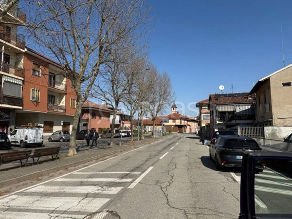 negozio in affitto a Volvera