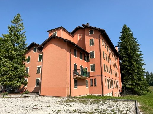 appartamento in affitto a Lavarone in zona Chiesa