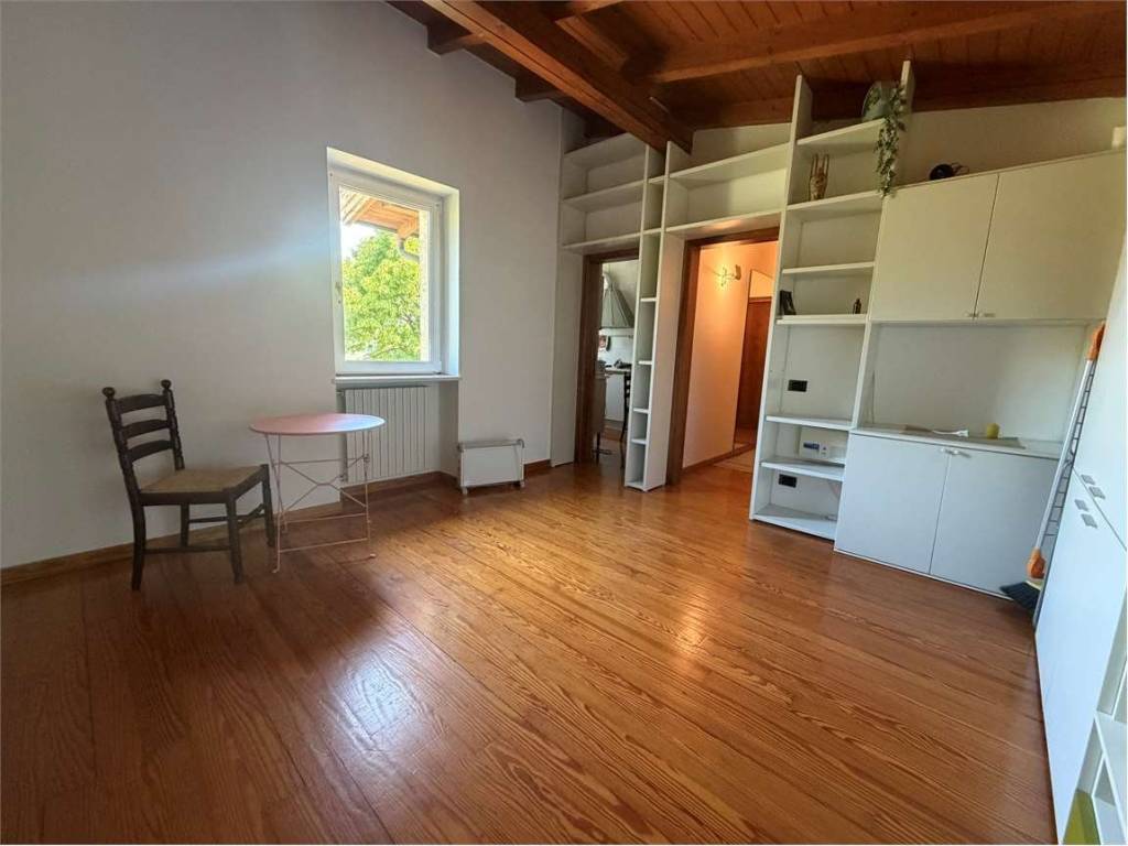 appartamento in affitto a Pomarolo