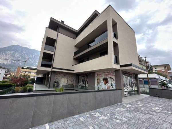 negozio in affitto a Riva del Garda