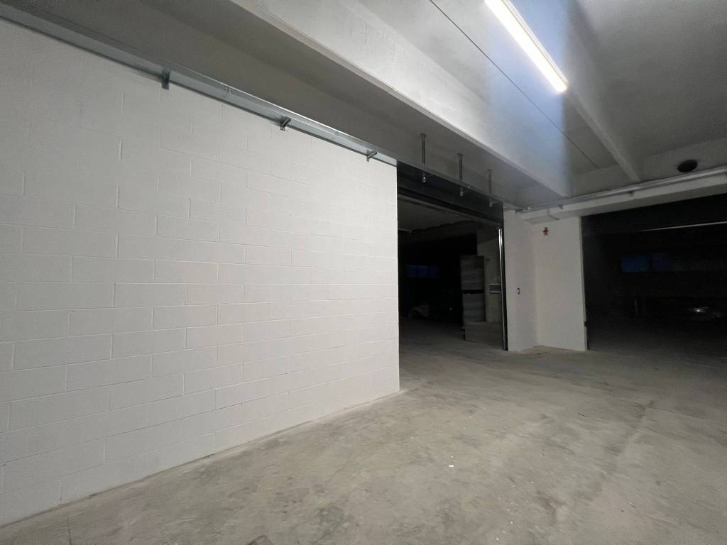 locale commerciale in affitto a Riva del Garda